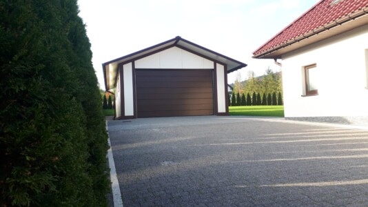 garaże z płyty warstwowej realizacje rock-stal 48